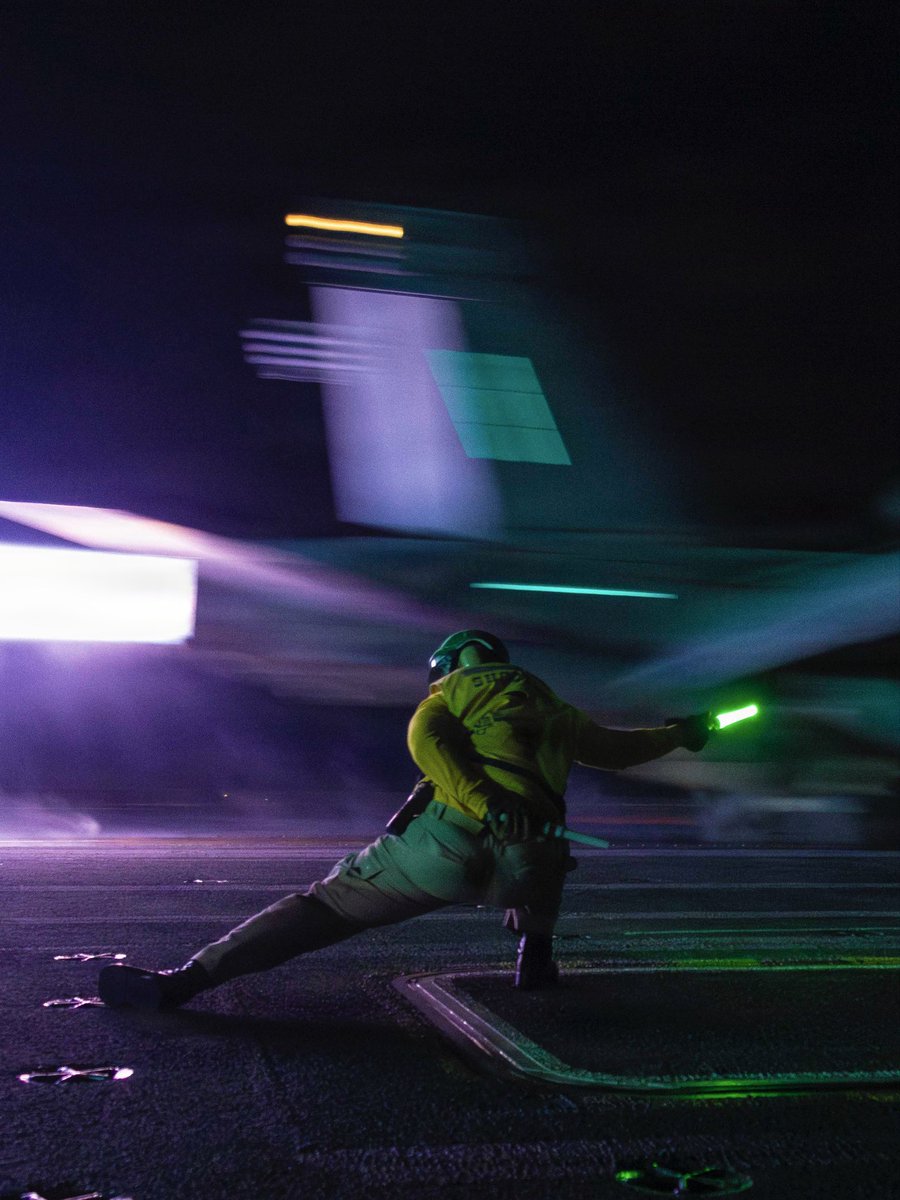 U.S. Central Command-Farsi tweet media