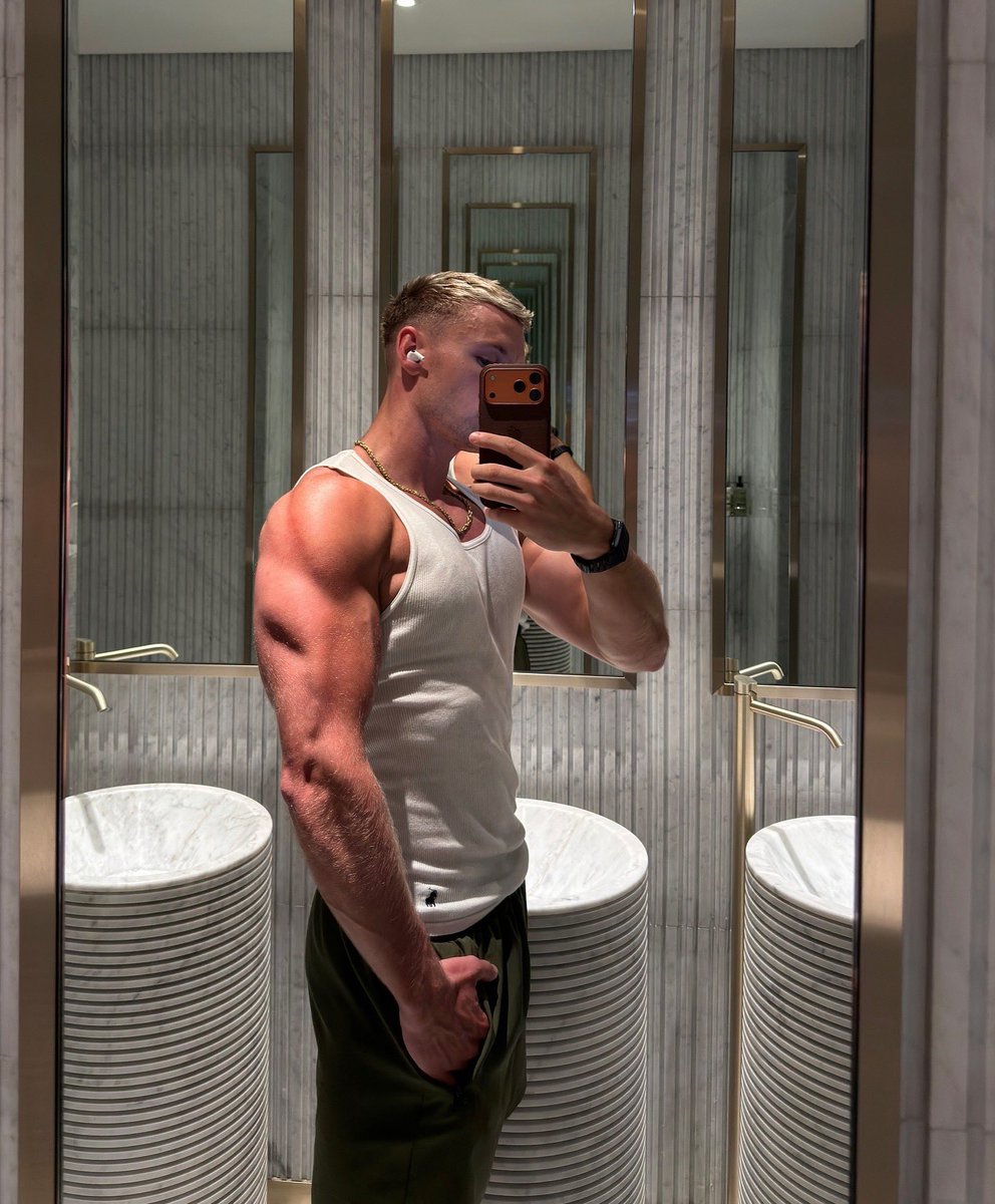 Max wyatt tweet media