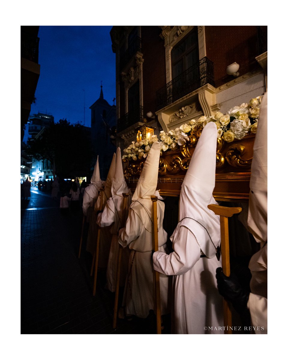 Camino a la luz.

3/40

#SSantaMurcia