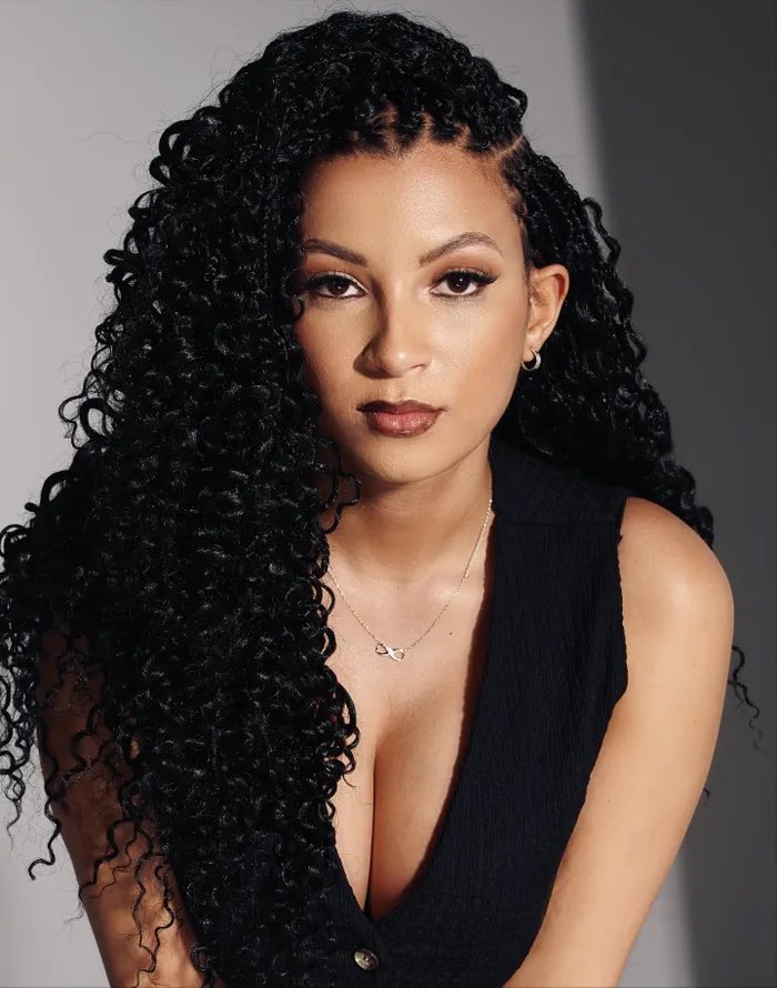 We stand with Ashley ogle ❤️✍️