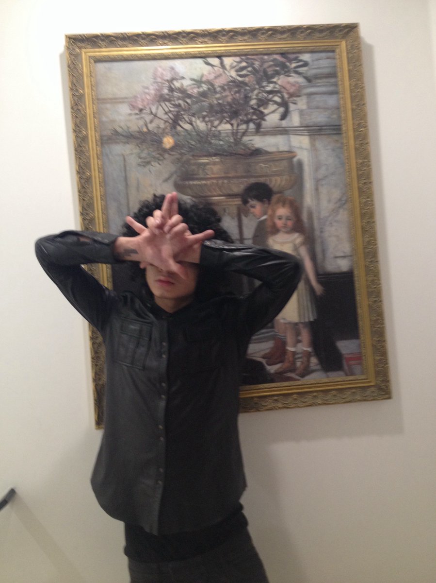 michael angelo tweet media