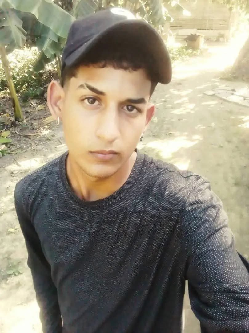 🚨🇨🇺 DE LA SERIE: CRÍMENES DEL CASTROTERRORISMO 

Andy Jesús López Barreto, oriundo del poblado Sábalo, en el municipio Guane (Pinar del Río), fue detenido siendo aún menor de edad el 8 de enero de 2024.  

Terminó recibiendo una condena de 1 año y 6 meses de prisión únicamente