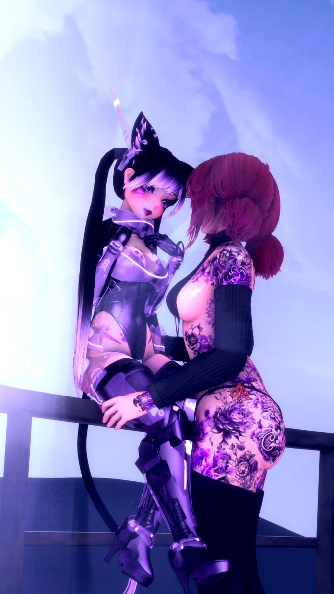 MintKittyVR's tweet photo. Hold me close @Amethyst_Vix https://t.co/9AZw2xOTxp