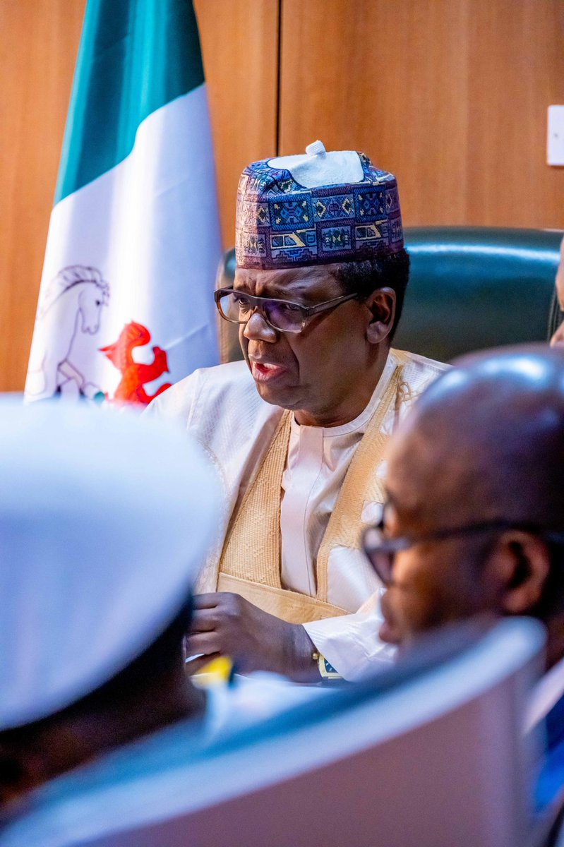 AhmadDanwudil's tweet photo. MINISTRY OF DEFENCE PRESS RELEASE

Service members’ health is paramount to us, we must ensure access to comprehensive healthcare for service members and their families – Minister Matawalle

The Honourable Minister of State for Defence, Dr. Bello Muhammad Matawalle, MON, has identified health insurance as a central pillar in the drive to reduce the financial burden of healthcare on service members and as a strategic instrument to achieve financial protection in health and expand coverage to the troops.

Matawalle disclosed this during a meeting with the Director General/CEO of the National Health Insurance Authority (NHIA), Dr. Kelechi Ohiri, and his team in his office at Ship House, today, Tuesday.

Addressing the team, Minister Matawalle said that the meeting provided an opportunity for stakeholders to reflect, re-strategise, and reinforce shared commitments to sustainable healthcare services for personnel and their families. He emphasised that the Armed Forces, in collaboration with a pharmaceutical firm from Egypt, are planning to establish a pharmaceutical facility in Lagos as part of efforts towards serving the medical needs of the Nigerian Armed Forces.

According to him, “The Ministry of Defence will continue to support initiatives that enhance the welfare of all officers and soldiers.”

He added that service men and women are exposed to a series of risks and health hazards in the course of their military service. He further called on the NHIA to work hand in hand with Corps Commanders of Medical Services to ensure that our troops enjoy high-quality medicare.

On his part, the DG/Chief Executive Officer of NHIA, Dr. Kelechi, thanked the Honourable Minister for the opportunity to engage in discussions and for his passionate commitment to troops’ welfare. He stated that the Agency is ready to support the military in reducing the cost of drugs through its ongoing reforms and programmes, and will examine other challenges and how to improve on them.

The meeting had in attendance key stakeholders and policymakers, including the Permanent Secretary, Ministry of Defence, Mr. Richard P. Pheelangwah, Director, Health Services Delivery, Ministry of Defence, Pharm. Adeyemi Adekunle, Director, Department of Medical Services, DHQ, Surgeon Commodore A.O Aliyu, Commander of the Nigerian Army Medical Corps, Brig. Gen. I.A Enwuchola, Director of Medical Services of the Nigerian Navy, Surgeon Commodore M.J Salihu, Commander of the Nigerian Air Force Medical Corps, AVM I.J Ogbodo, Director General, Ministry of Defence Health Implementation Programme, Brig. Gen. I.B Solebo, Director General/CEO, Defence Health Management Limited, R. Admiral A.B. Afolayan (rtd), among others.

Ahmad Dan-Wudil
Personal Assistant on Media
Office of the Honourable Minister of State for Defence
Ministry of Defence, Abuja
17th February, 2026