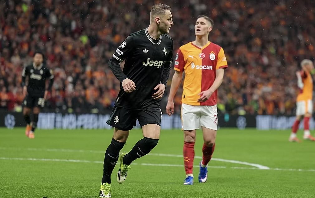 NicoSchira's tweet image. #Koopmeiners: Mi sento bene in questa posizione, posso fare meglio con i gol. Voglio aiutare di più la squadra, nel primo tempo l'ho fatto ma non conta quando prendi cinque gol. Mi trovo molto bene con #Spalletti. Al ritorno dobbiamo fare meglio e fare almeno 3 gol…”. #Juventus