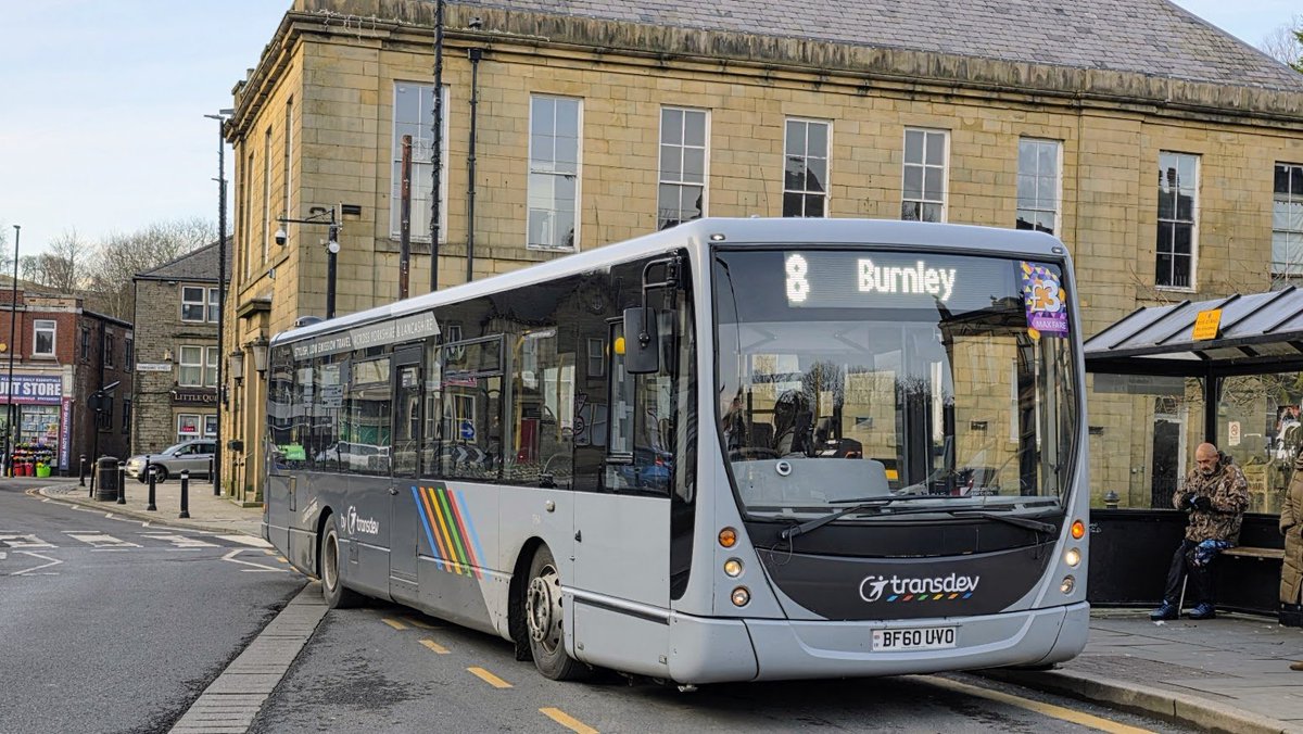WC2512's tweet photo. All the colours of Trandev..

@burnleybuses 1764 - BF60 UVO in #Bacup this afternoon working a 8 service back to #Burnley. https://t.co/X2vTVyMBn5