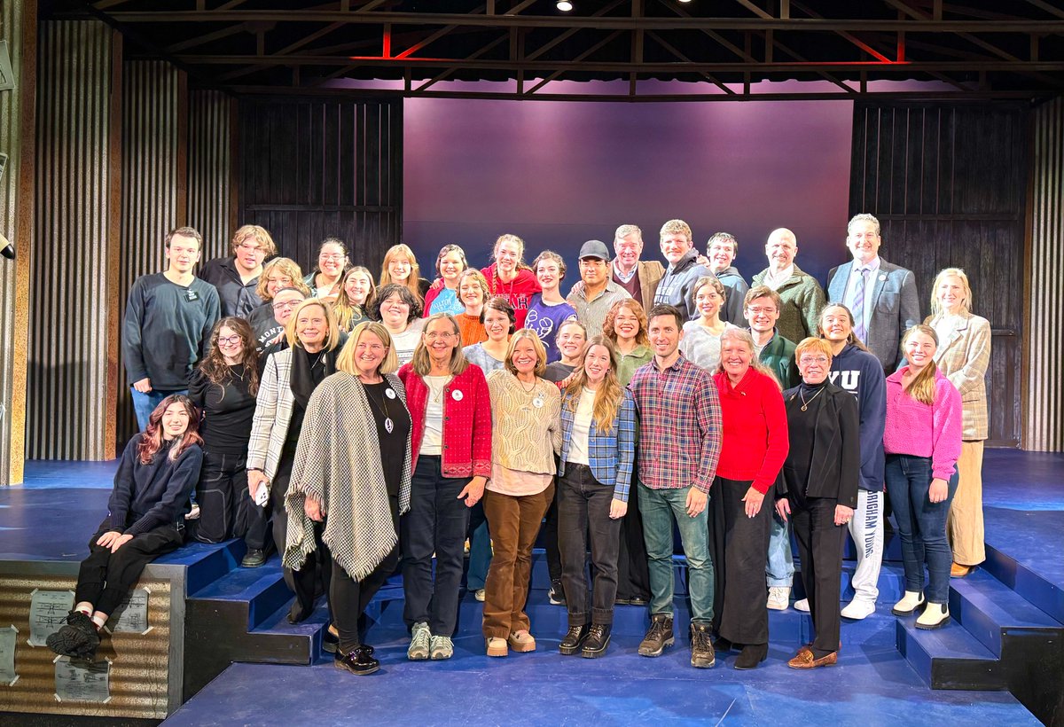 LauraSavino747's tweet image. I had the honor of being invited to the World Premier of the musical FLY, and attended with several of my sister pilots from @TheNinetyNines  ✈️
We had a wonderful visit after the performance with the cast, crew, writer and composer! 🤩@WomenInAviation #avgeeks #aviation #FLY