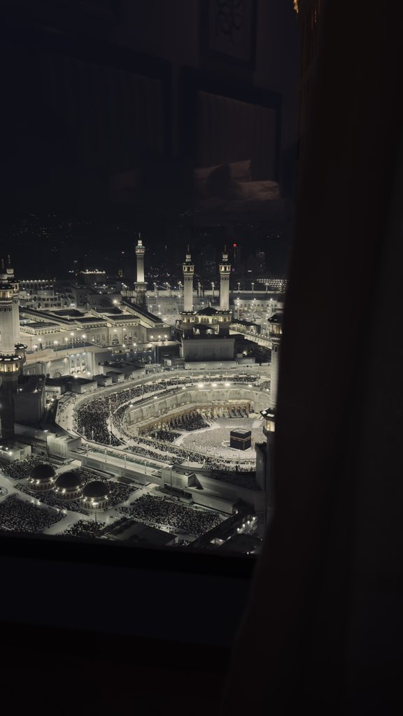 _ola1997's tweet photo. حققت أعظم وأكبر أمنية  ♥️
كانت الأعظم والأولى من أمنياتي ودعواتي في كل وقت وحين 🙏🏻

اللهم لاتجعله اخر العهد منا لزيارة بيتك 🙏🏻
الحمدلله رب العالمين حمدًا كثيرًا طيبًا ♥️ https://t.co/GQSVDGiiy3