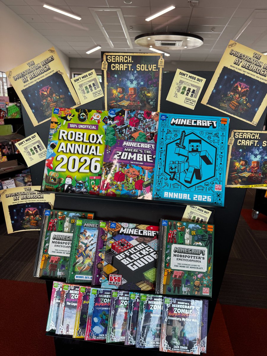 rawhitibythesea's tweet image. Minecraft Madness in our Whare Matauranga!  Check out our new collection of Minecraft books...happy crafting! #RāwhitiSchool #RāwhitiLibrary #MinecraftBooks