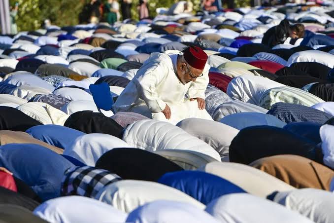 🔴 | El Miércoles de Ceniza y el comienzo del Ramadán coinciden en 2026. 

El 18 de febrero marca un hecho poco frecuente: el inicio de la Cuaresma católica y el mes sagrado del Islam arrancan el mismo día.