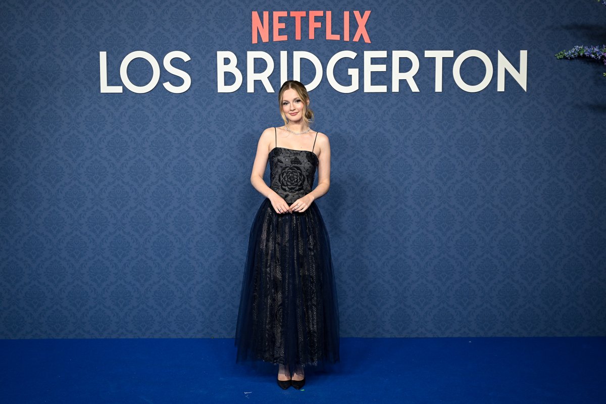 NetflixES's tweet image. HANNAH DODD