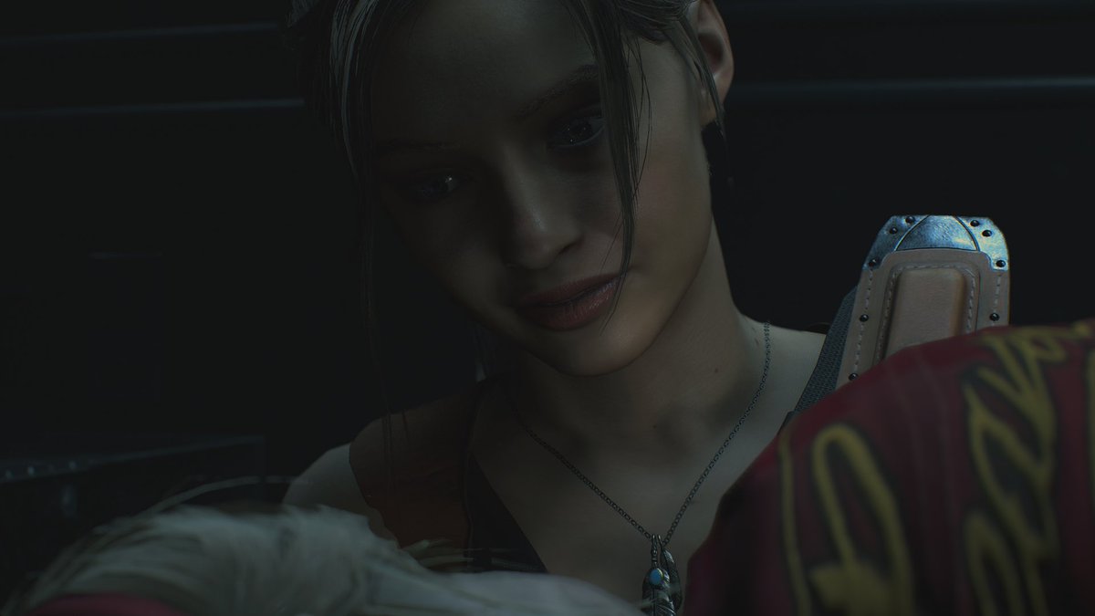 luuilru's tweet image. أفضل اضافة لعبتها #RE2 
كلير ❤️