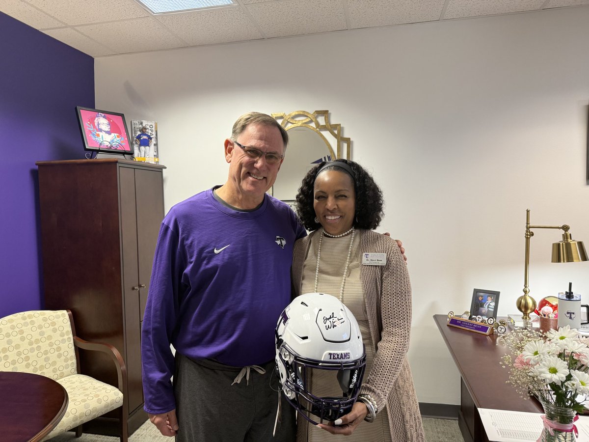 sherribphd's tweet photo. What an awesome surprise today from Coach Whitten! I will wear my new helmet with pride, Coach. I’m so excited that we signed 63 new Texans on National Signing Day.💜
#tarletonstateuniversity💜 #TarletonFB #TexanPride https://t.co/NdU2n1p1ps
