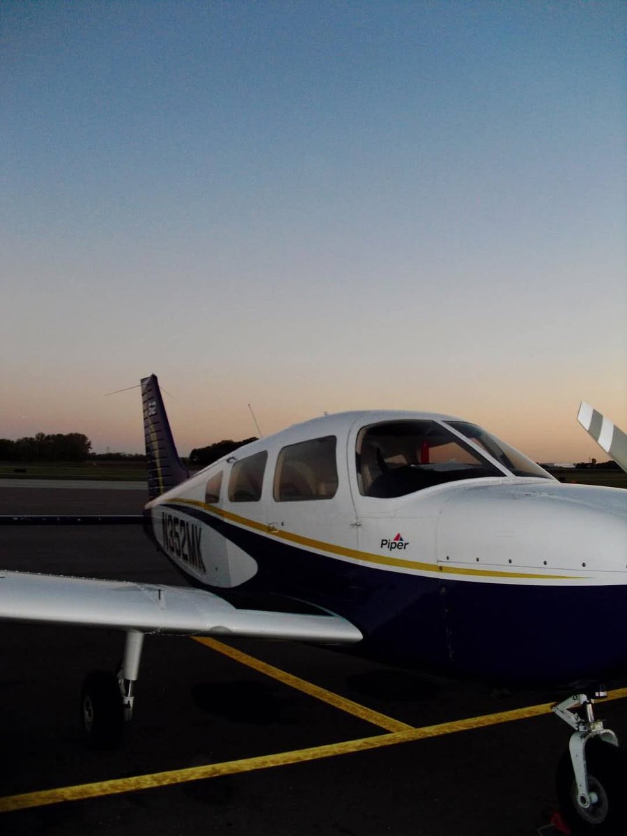 piperaircraft's tweet image. This is your sign to never skip ramp sunsets. 🌅✈️

Piper Ambassador Lou Kritzeck catching golden hour the Piper way.

Follow and don’t miss what’s next!

-
#PiperAircraft #FreedomOfFlight #FlyPiper #Aviation #Aircraft #PiperAmbassador