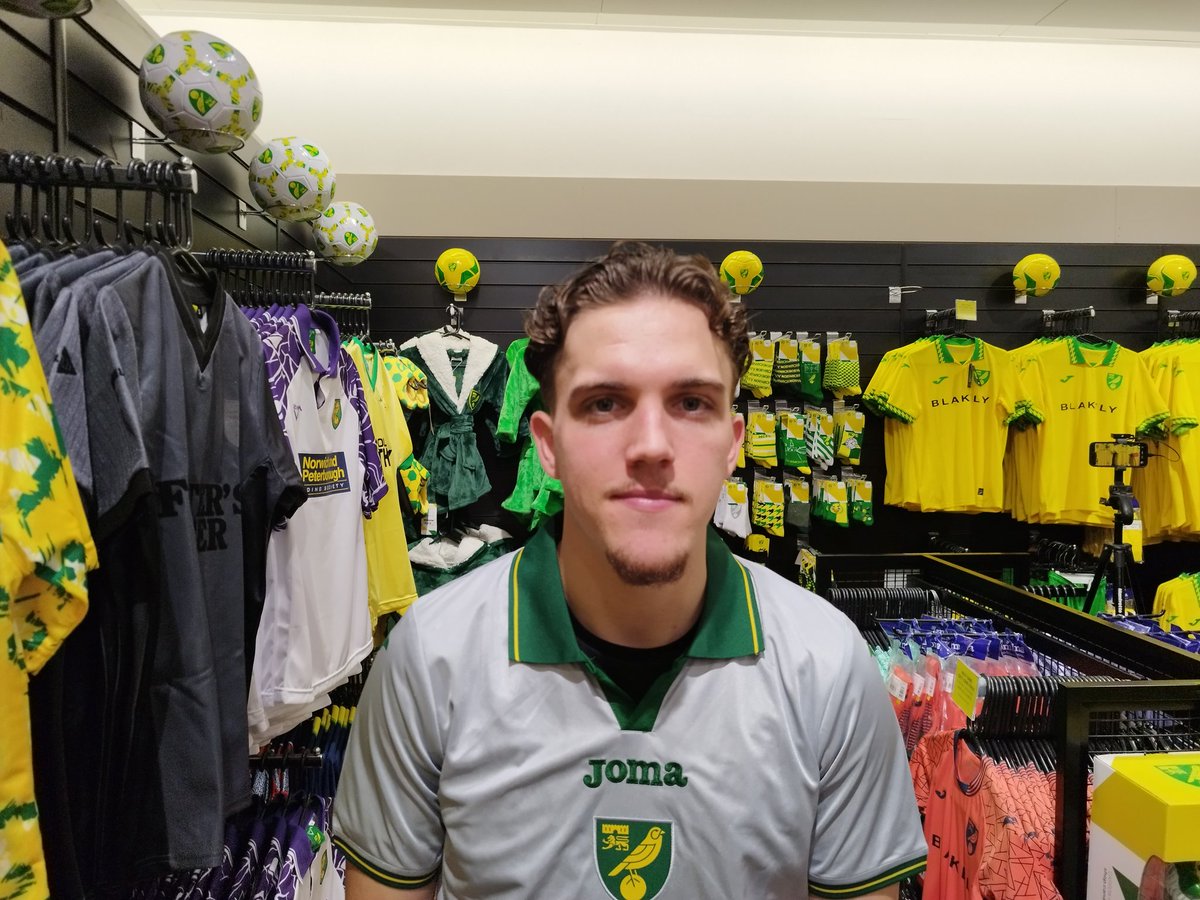 Henry Miller tweet media