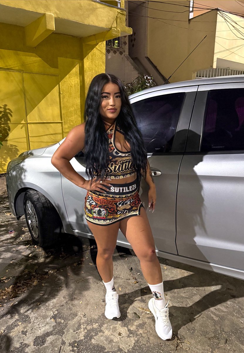 Mileninha tweet media