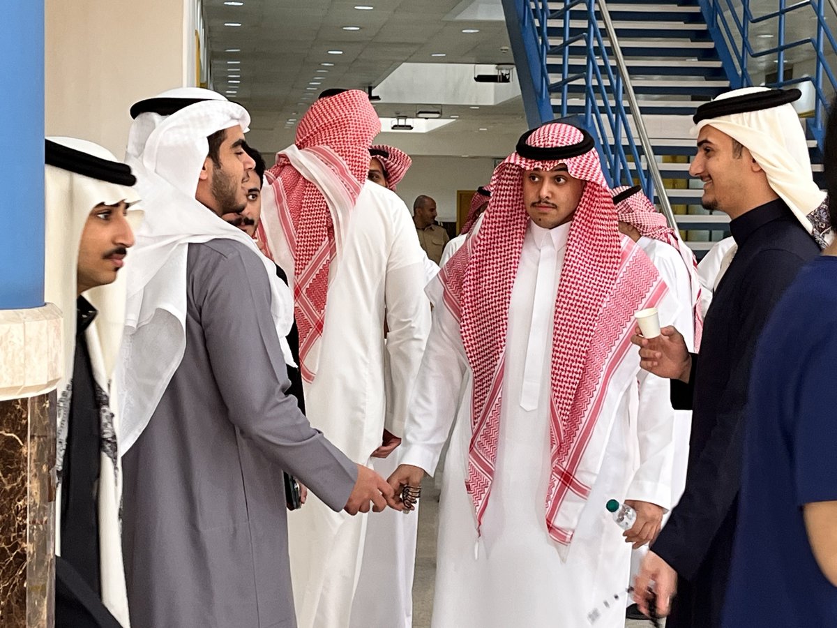 PSCEMS_KSU's tweet photo. #تغطية
أقامت #كلية_الأمير_سلطان_بن_عبدالعزيز_للخدمات_الطبية_الطارئة بحضور سعادة عميد الكلية ووكلائها ورؤساء الأقسام وكافة منسوبيها
حفل احتفاء بمناسبة #يوم_التأسيس_السعودي 
اعتزاز بهويتنا وفخراً في وطننا.

#يوم_بدينا https://t.co/2ZhBfOoHrH