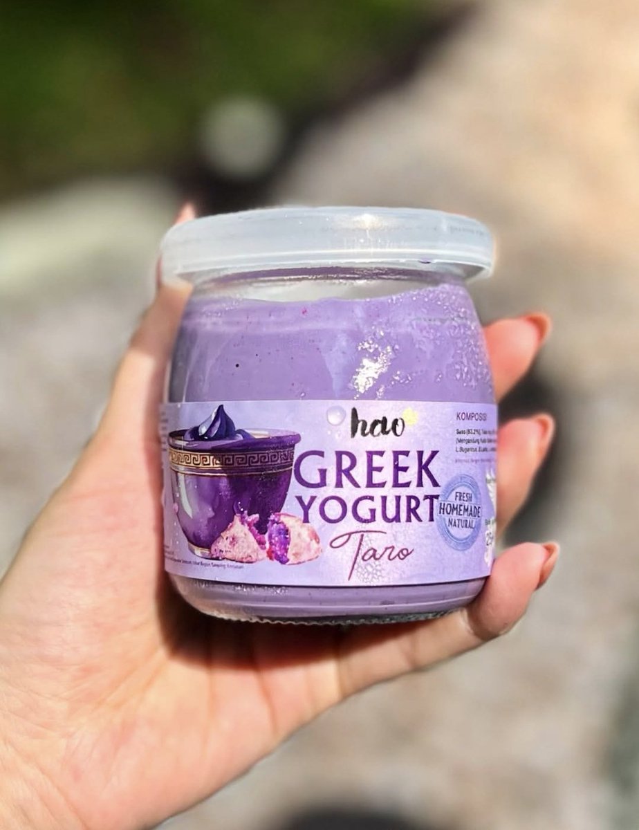 Sumpah baru nemu yogurt taro se enak ini woy?! 😭💜 Tekstur Greek-nya padat &amp; tinggi protein, jujurly cocok bgt buat sahur biar kenyang dan nggak lemes. Rasanya legit pake madu hutan, bukan perisa kimia. Fix harus ngestok! ✨
Link : s.shopee.co.id/30icMJDdG2