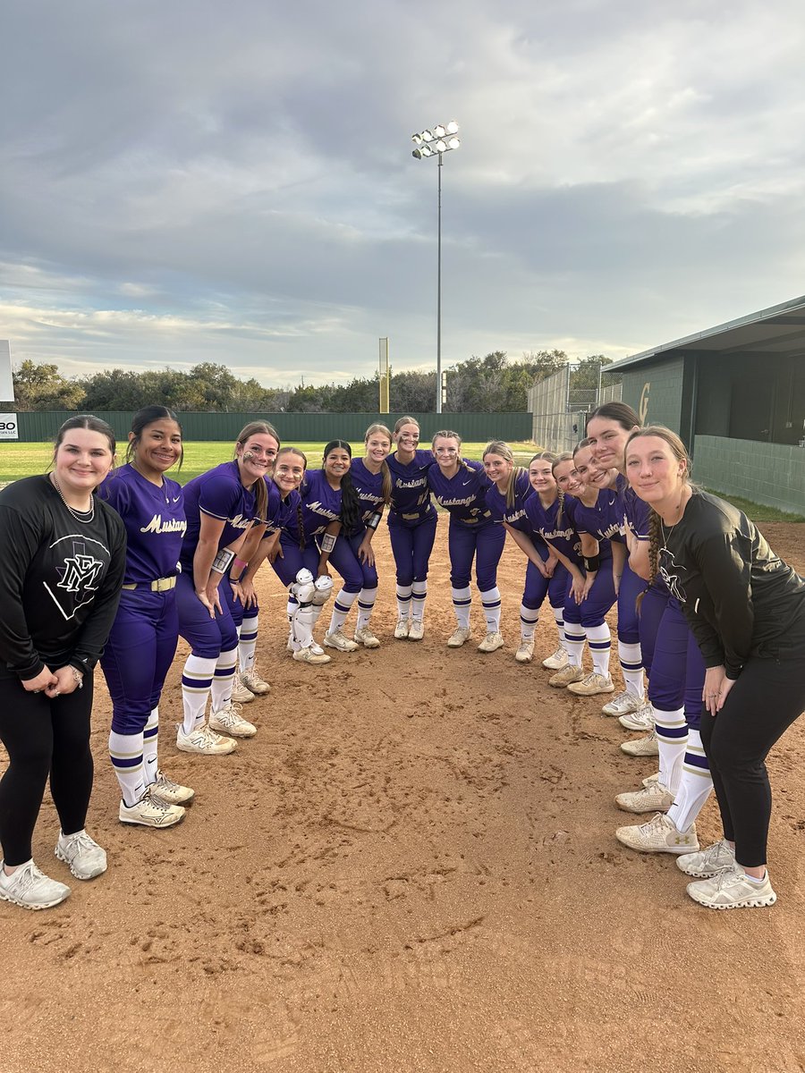 Marble Falls Softball tweet media