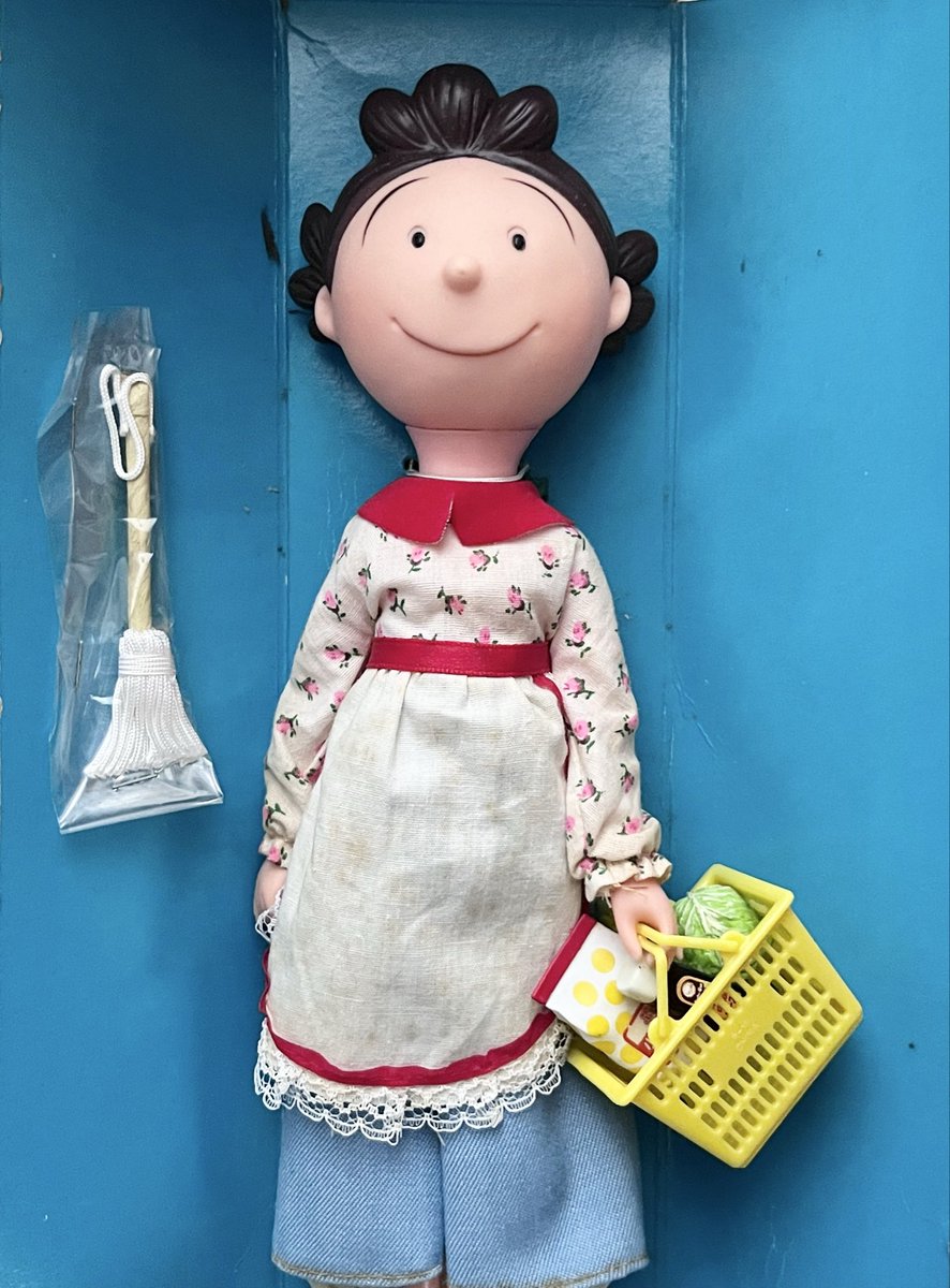 MOE』の「サザエさんと長谷川町子」特集に、わが家のコレクションもご