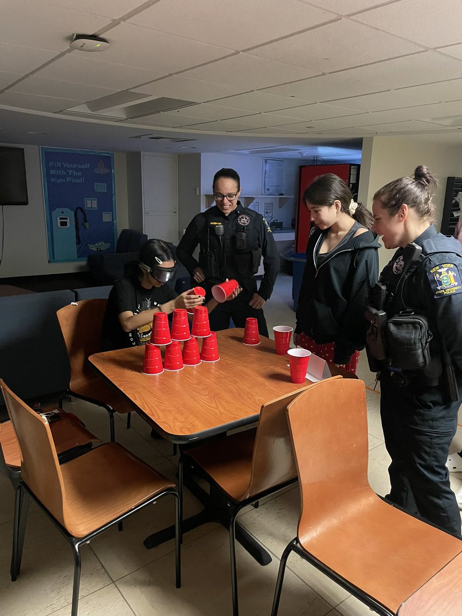 SUNY Oneonta UPD tweet media