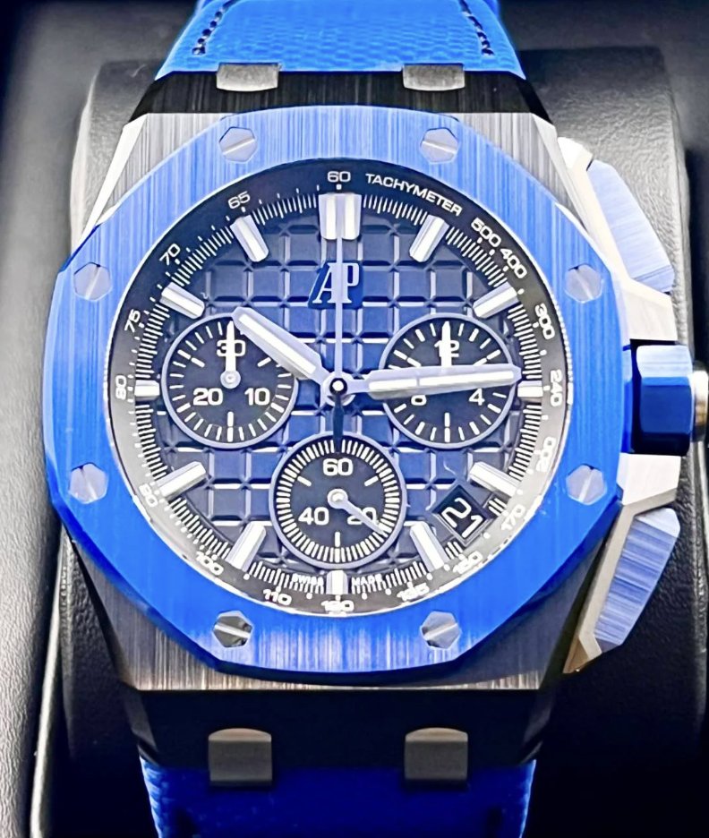 /／ 
大注目🚨価格破壊アイテム ⚡️⚡️

新品未使用品‼️早い者勝ちです❤️‍🔥

#オーデマピゲ #ロイヤルオーク  26420CE.OO.A043VE.01 43mm
\＼

✅公式定価：9,895,000円 　
※約200万円もお得です‼️

💰販売価格：7,890,000 円

⬇️アイテム詳細はこちら👇
premiervalue.shop/shopdetail/000…