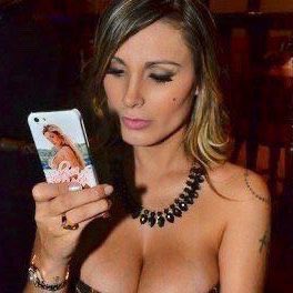 Admiro muito quem fala que se nada der certo vai abrir um onlyfans como se alguém fosse querer assinar