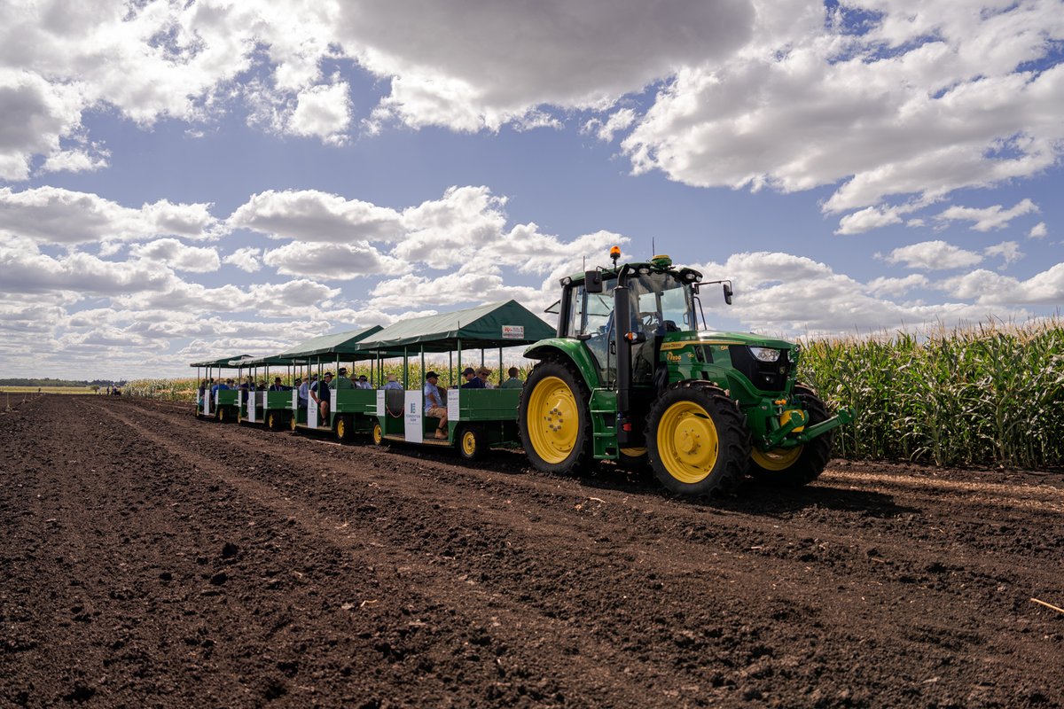 PacificSeeds's tweet photo. π·πCheck out the @PacificSeeds Facebook page for videos and photos from across our 2026 Foundation Farm Field Days ππ±https://t.co/07eP0MwgNG
#foundationfarm #pacificseeds https://t.co/xvJaRQY24O