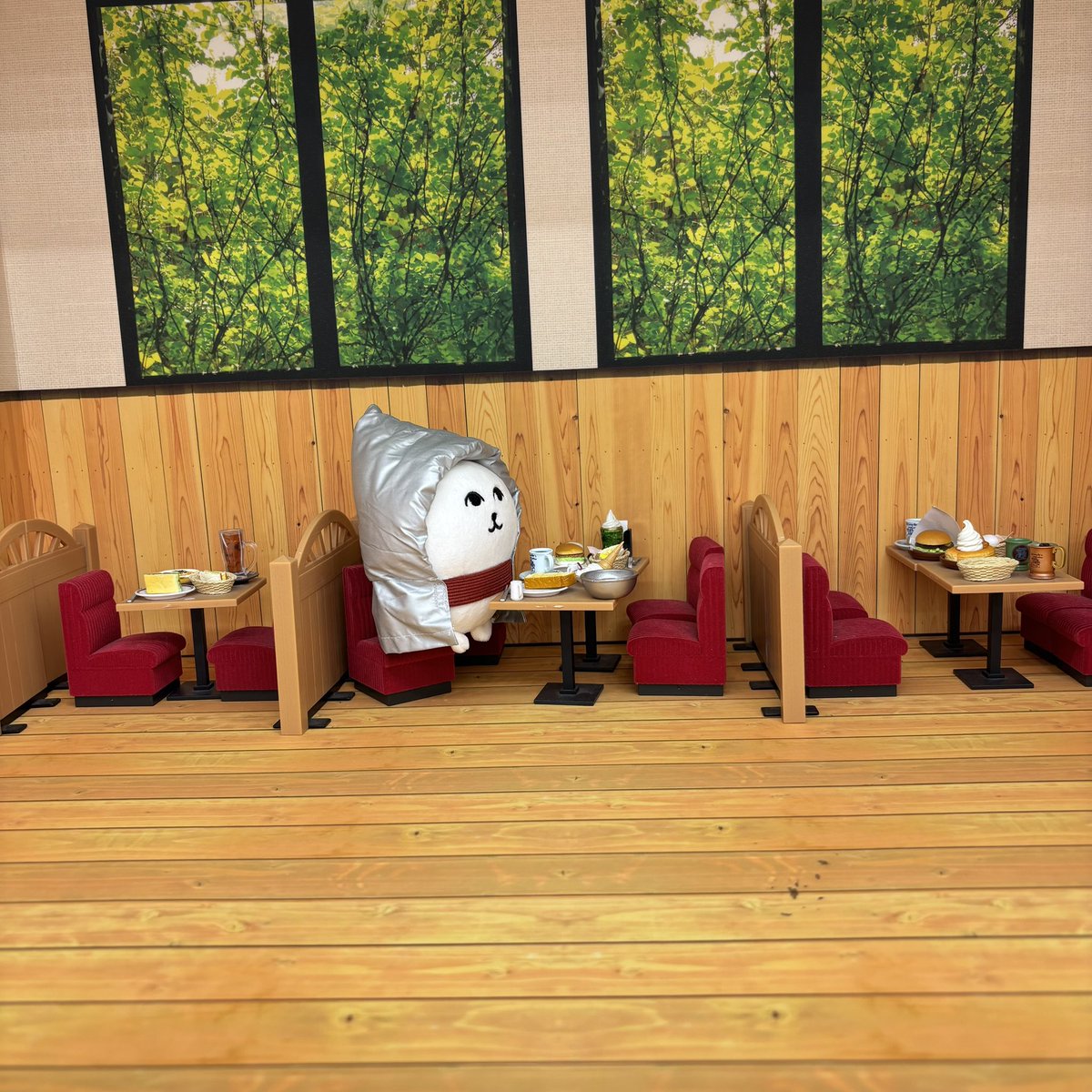 mogumogu_93's tweet photo. また出てきた防災頭巾ガチャ、ずっと出会えなかったから非常にありがたｧ https://t.co/1uv6Lqhlka