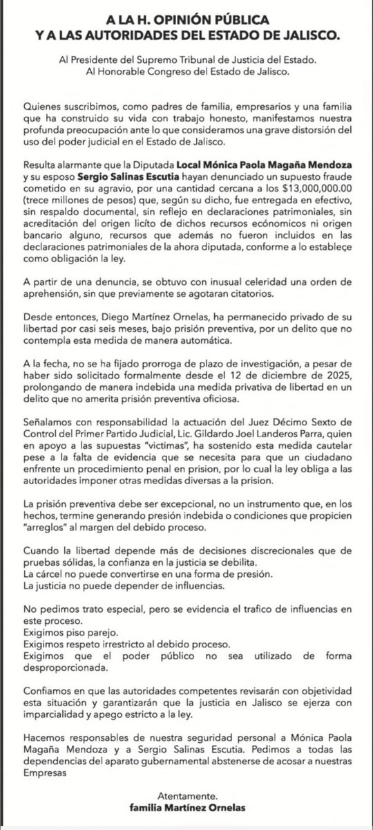 jcgcn's tweet photo. Y de dónde habrá sacaado la diputada @MonicaMgn 13 millones de pesos, con tan corta "carrera política"? #EsDuda https://t.co/aGcttefGoF