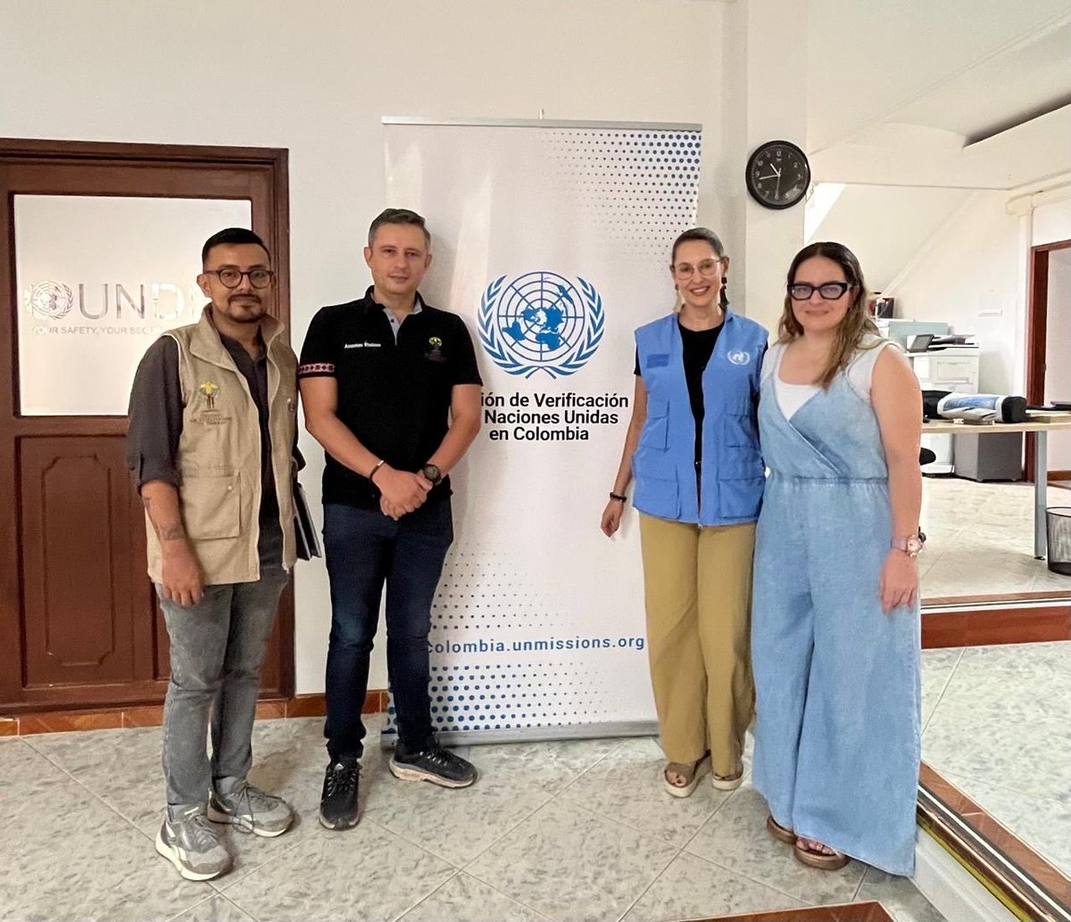 📍 En San José del Guaviare, el director de la URT Meta, Robert Barreto, sostuvo importante reunión con la Misión de Verificación de la ONU en Guaviare 🤝🌍

El encuentro permitió articular acciones para avanzar en el restablecimiento de los derechos territoriales de las