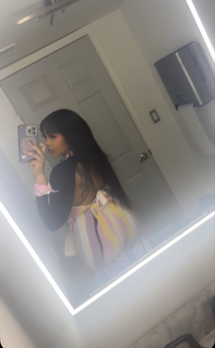 iamkiya11's tweet photo. Can’t compete with me, I ain’t the one. https://t.co/U8ejPNhbv9