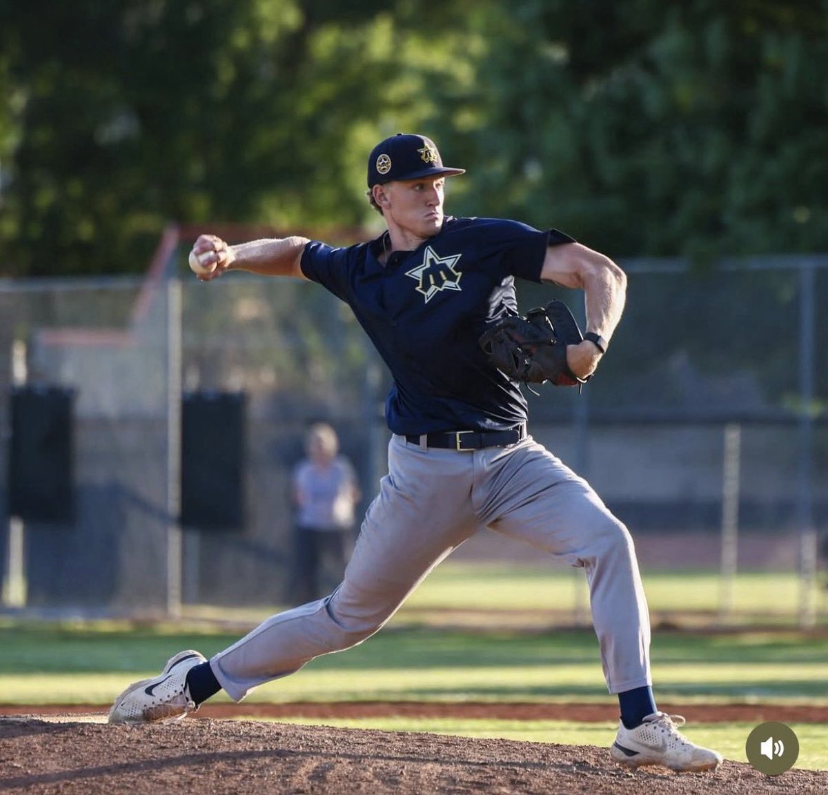 Alameda Merchants tweet media