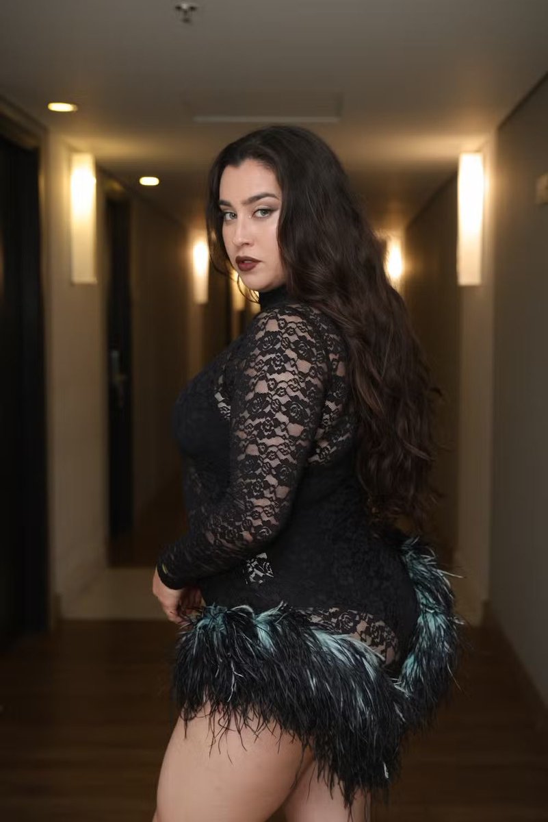 spinorbinmusic's tweet image. Lauren Jauregui looks absolutely amazing in new photos — confident, radiant, and effortlessly cool. ✨🔥

#LaurenJauregui #Stunning #NewPhotos #StarPower