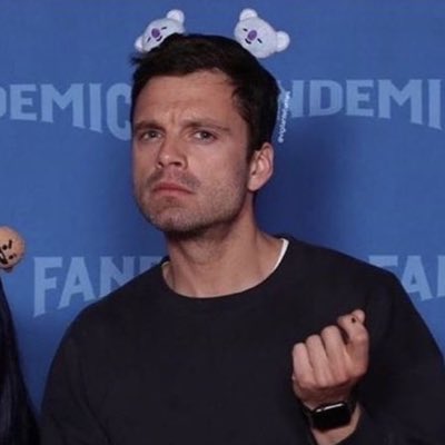 ash⁷ ama sambucky e vai ver o bts tweet media