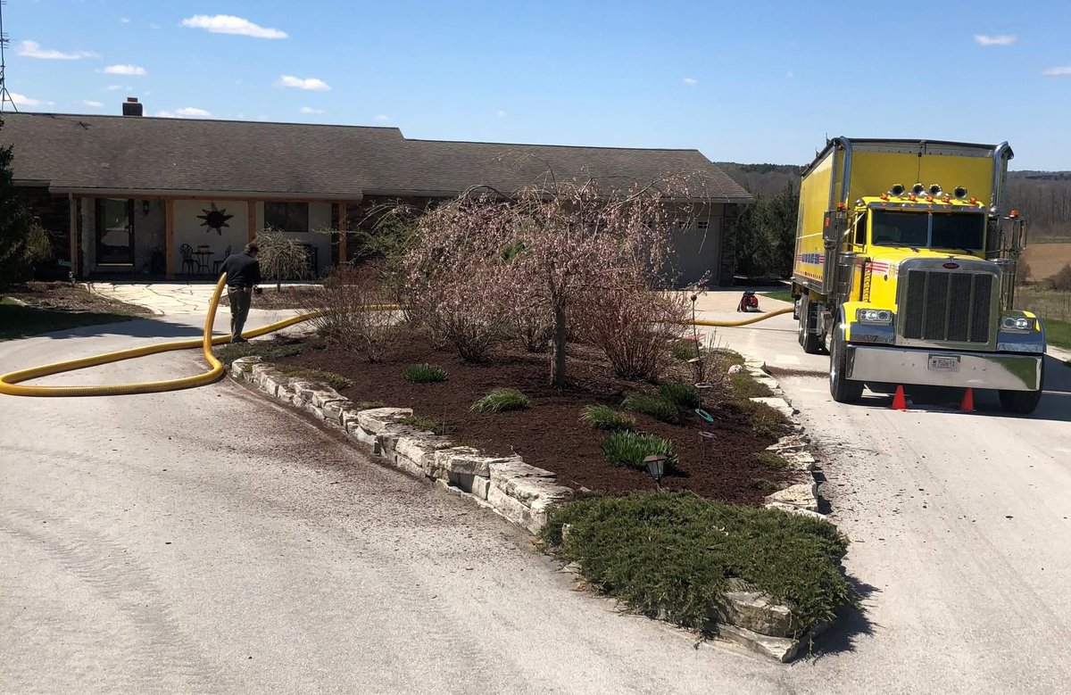 MulchOf's tweet photo. It’s time to contact @MulchOf for your spring project. 

Whether its mulch, bark, playground chips, soil mix, seed, light stone or aggregate, MEOW is ready to serve all your needs. 

For more information, call 920-726-4840 or email mulchexpressofwi@gmail.com. https://t.co/ETQ9ZOm2s3