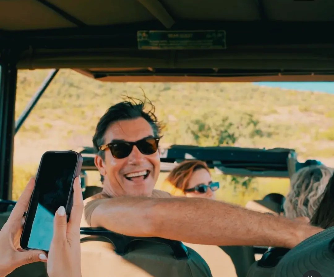 cutelystar's tweet photo. 52 years ago, the actor who stole my heart &amp; still had it was born.  I tried to find Stand By Me to watch but found Crossing Jordan first.  I know you're not on until episode 13, but I'll wait patiently 

Happy Birthday @MrJerryOC! Have a great time celebrating with your family! https://t.co/XGGJ6xGiqS