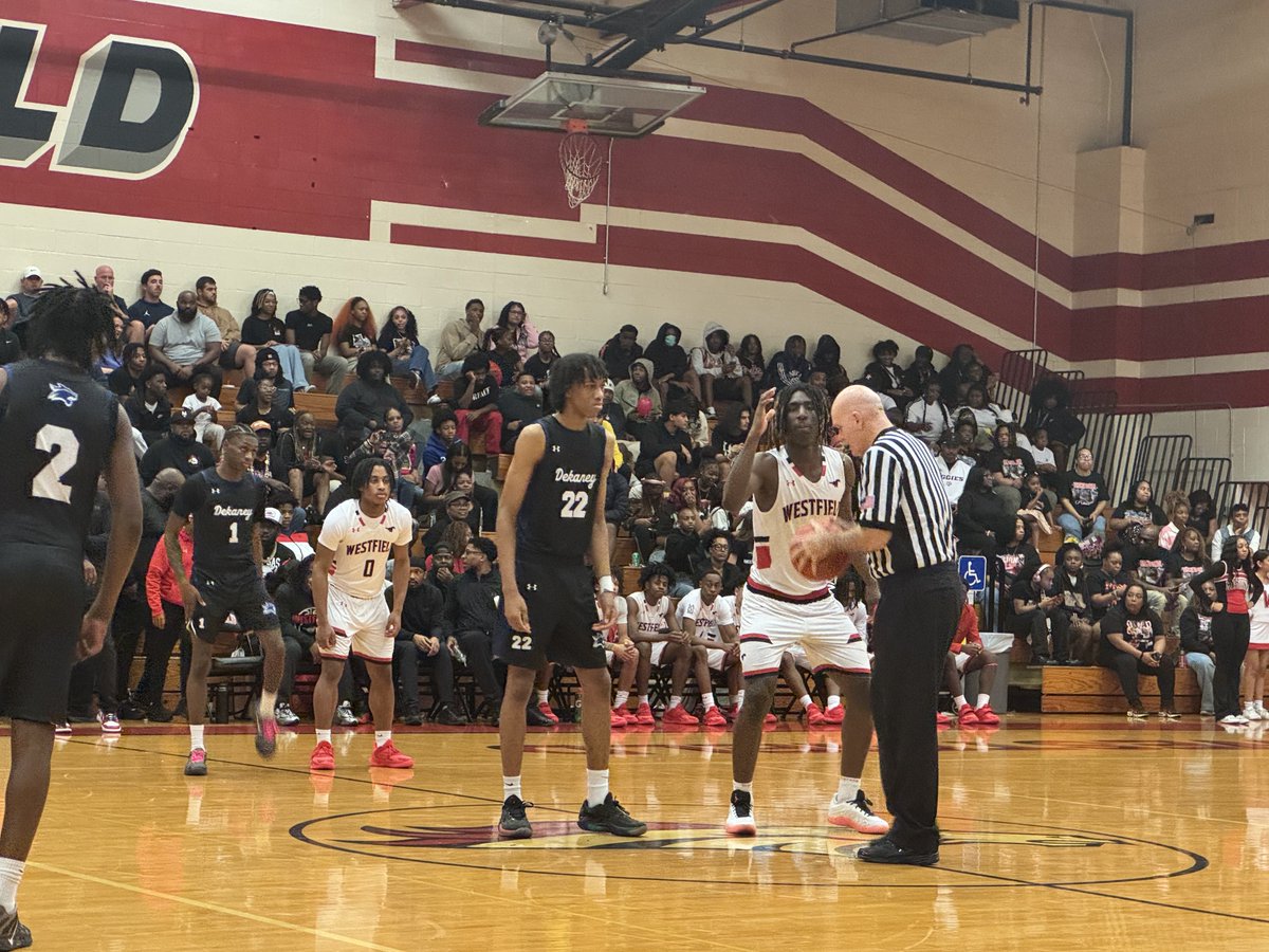 Coach Derrell Oliver tweet media