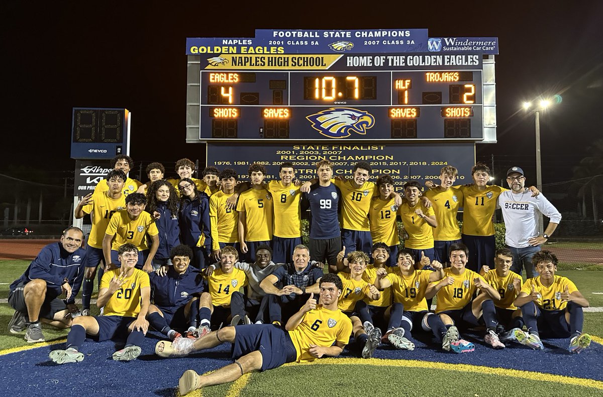 Naples High School tweet media