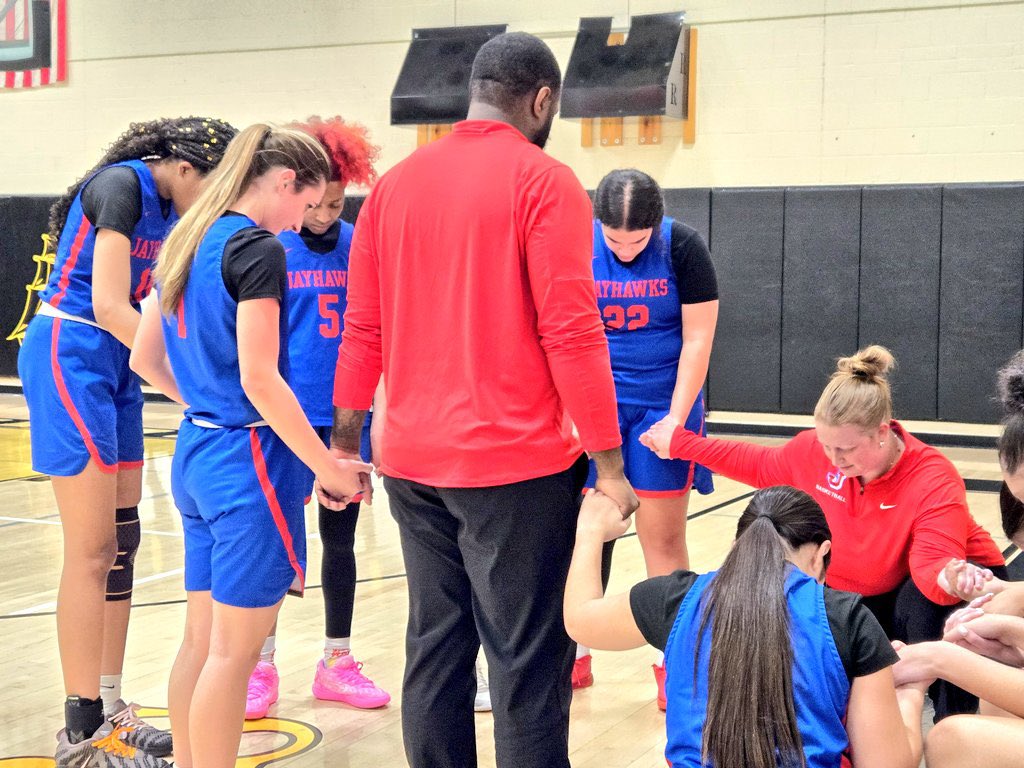 jennalusby13's tweet photo. All good things must come to an end , but some you just wish could last forever. Forever proud of the lady jays ! 💙🏀♥️ https://t.co/10WKXr2S3X
