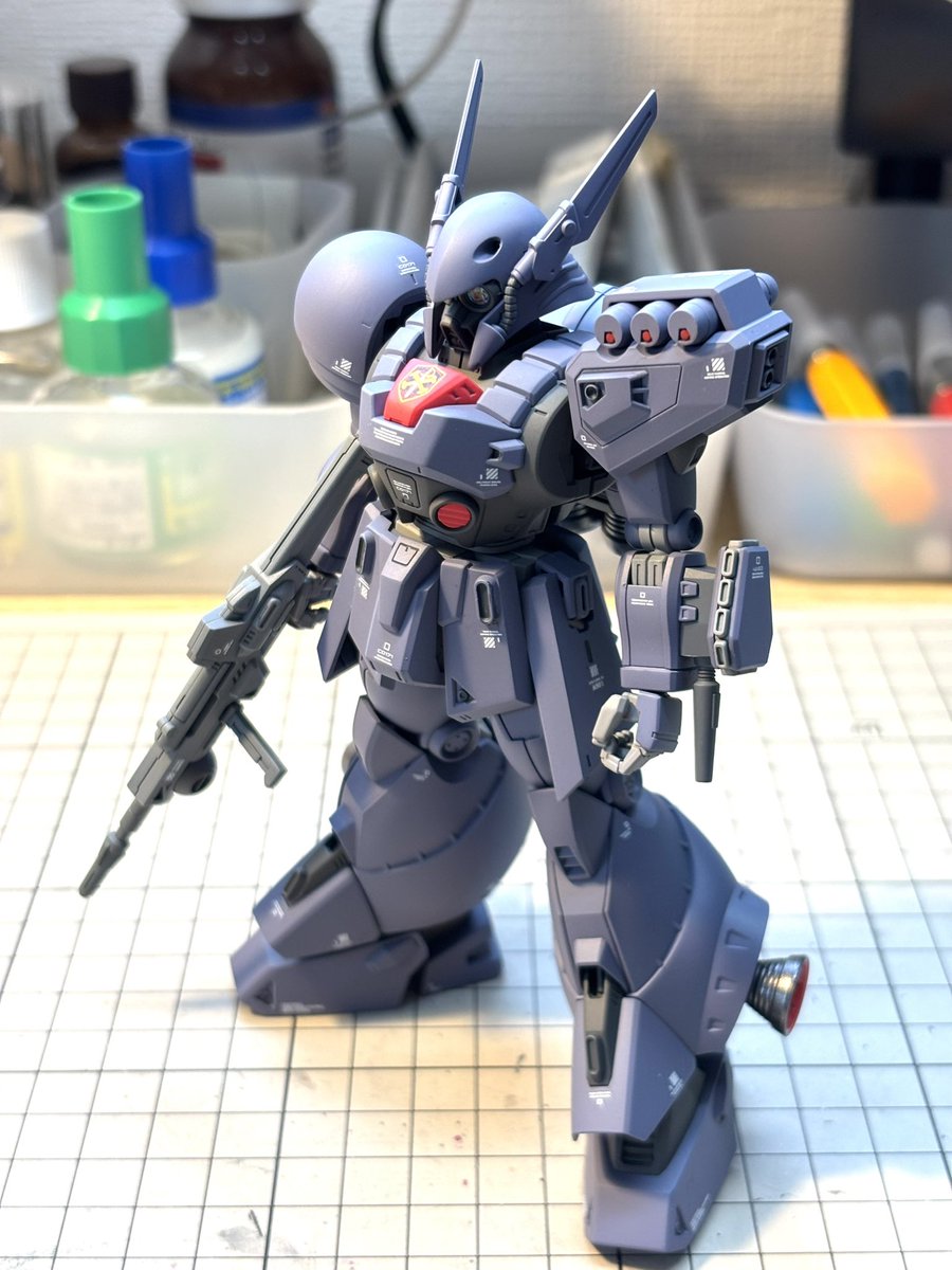 今回の本体色はガイアノーツグレーバイオレットをベースに