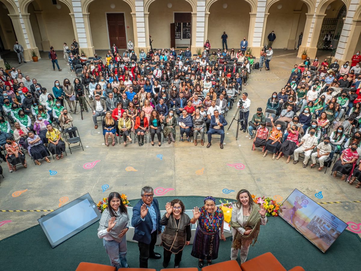 MujeresVIP tweet media