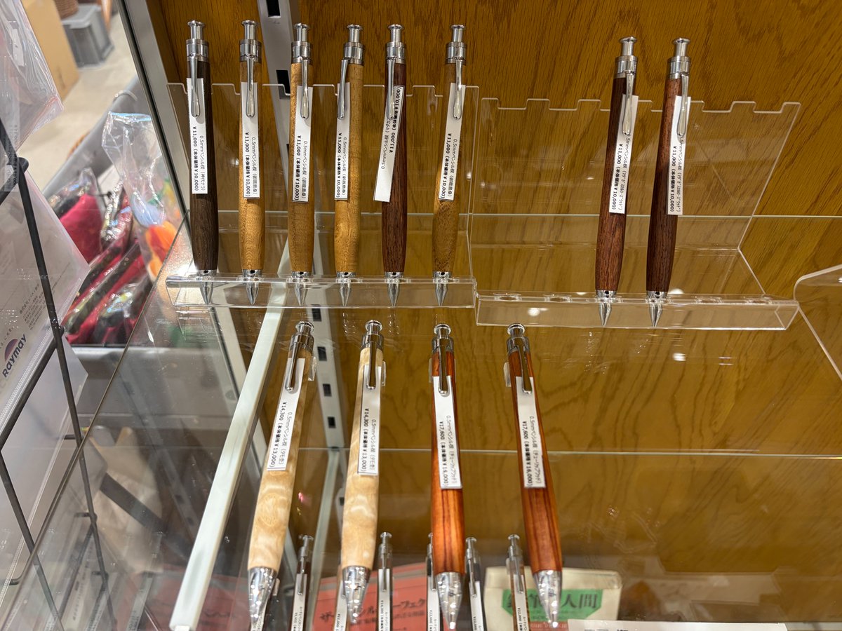 工房楔】 本日の在庫です。 筆記具、木の種類は 写真をご参照ください