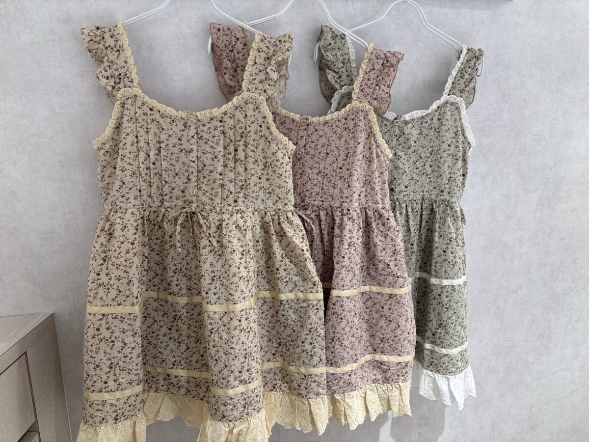 ▷おすすめアイテム petit flowerフレアミニワンピース アイボリー