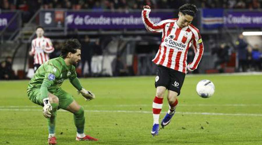 #Eredivisie 🇳🇱
Gonzalo Crettaz (<a href="/gonzalocrettaz1/">Gonzalo Crettaz</a>) estuvo en el arco de <a href="/necnijmegen/">N.E.C. Nijmegen</a>, que empató 1-1 con <a href="/SpartaRotterdam/">Sparta Rotterdam</a>.