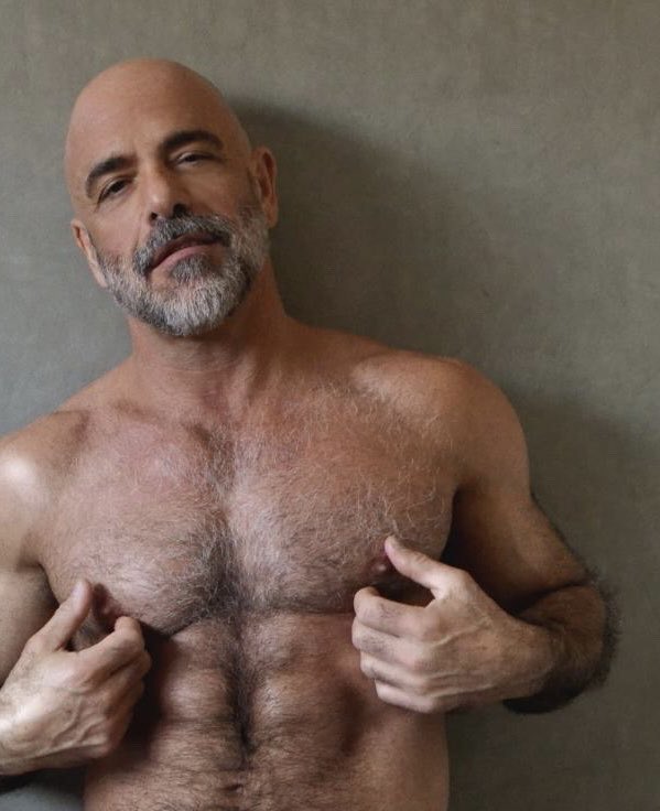 iamadamkeith's tweet image. Whoops my belly button is showing is that a custom malfunction 😜…thank you to bridgetmariecollective