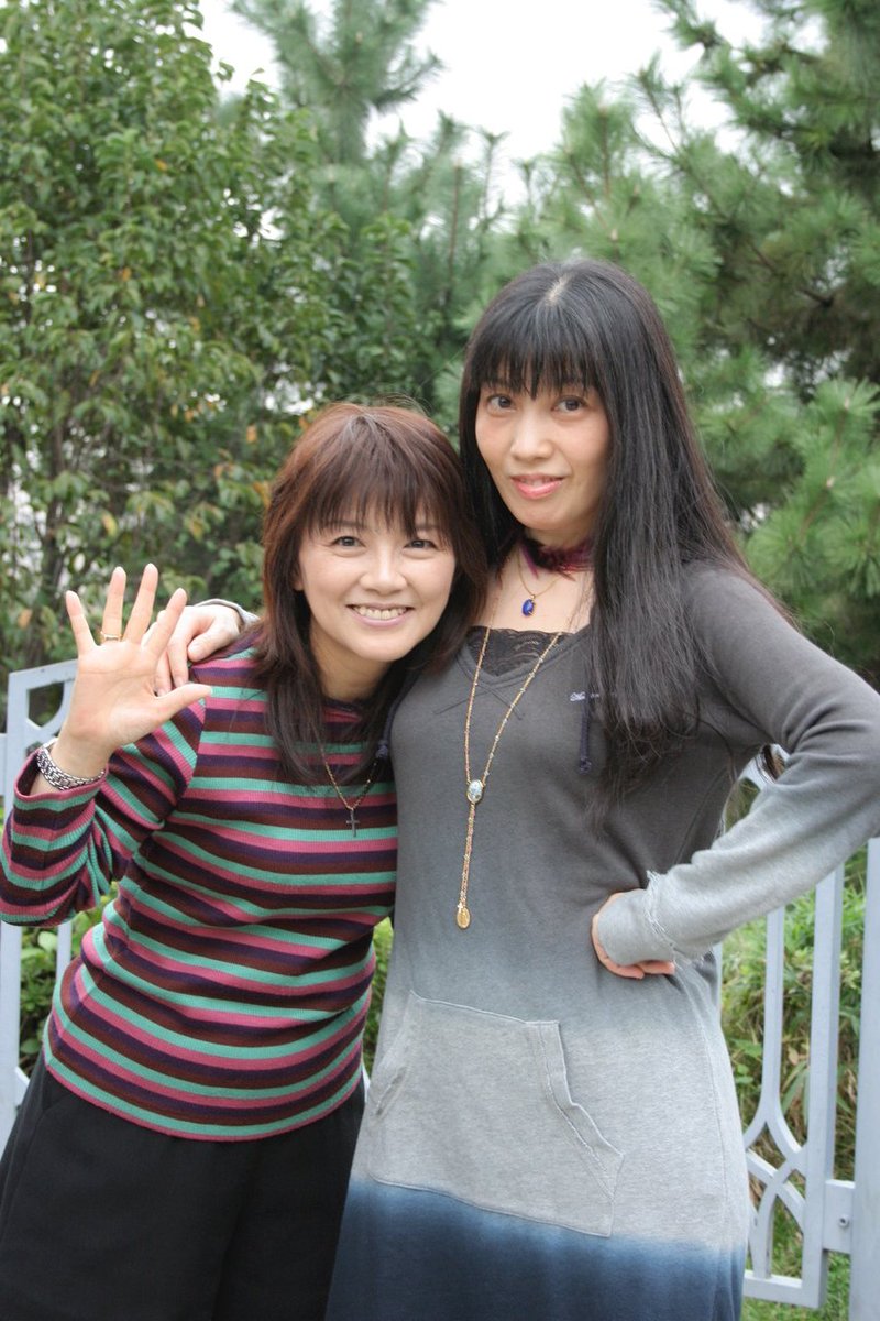 odyssey20140618's tweet image. 2月18日は親友・本多知恵子ちゃんの命日です。

もう13年。ずっとずっと大切に思っているよ。
今年は『機動戦士ガンダムZZ』の40周年。
エルピー・プルは永遠のキャラクターだね。

またきっと、一緒にLIVEやろうね。
ステージでサンライズメドレー歌おう!
エルガイムから始まって逆シャアまで!