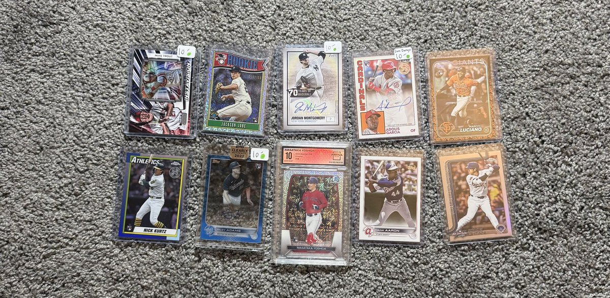 All $5 each!

Rookies, sp’s, rainbow foils, parallels, numbered!

Shipping details in bio!📦

Some great deals in here!