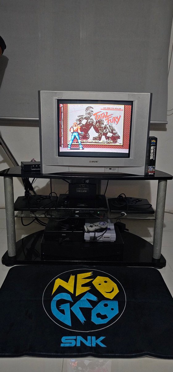 NeoInfanterist's tweet photo. Neo Geo for life! #NeoGeo https://t.co/JI18mkovEb