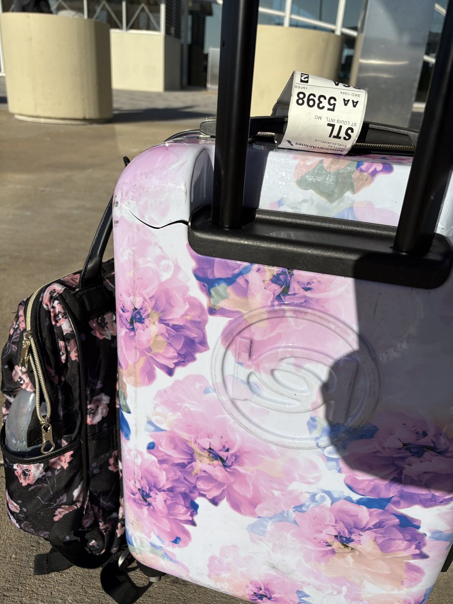 Jo_Marchs_Mom tweet media